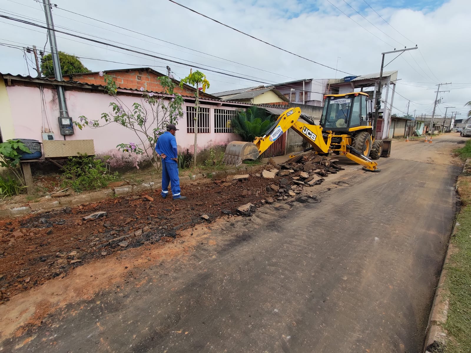 RECAPEAMENTO DA RUA TURIBA