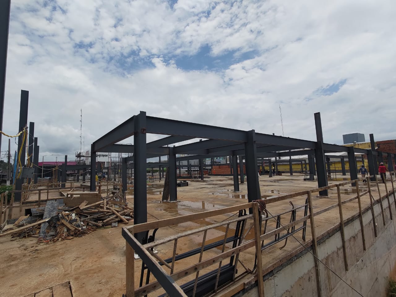 CONSTRUÇÃO DO NOVO MERCADO MUNICIPAL ELIAS MANSOUR